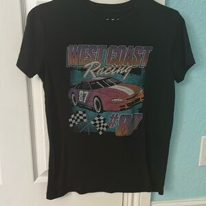RACE CAR GRAPHIC TEE